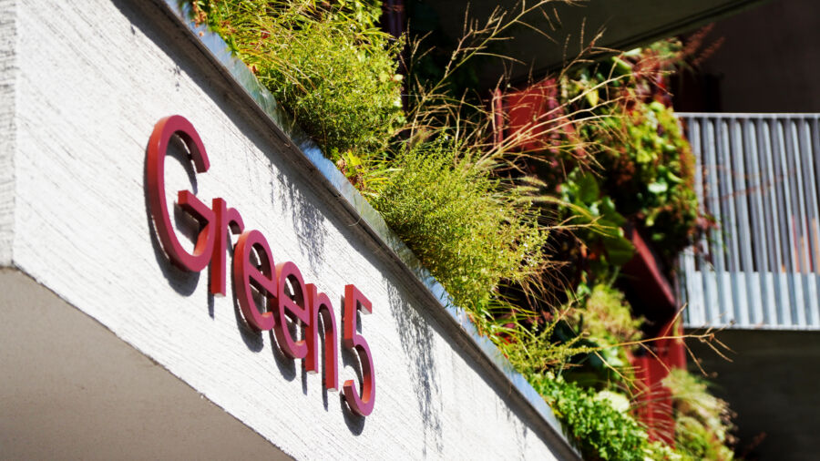 Fassade (C)Raintime Gmbh