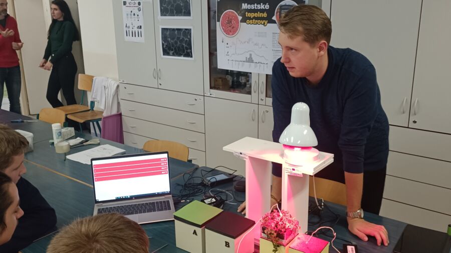 GREENCHAR Event in Trnava University with models 