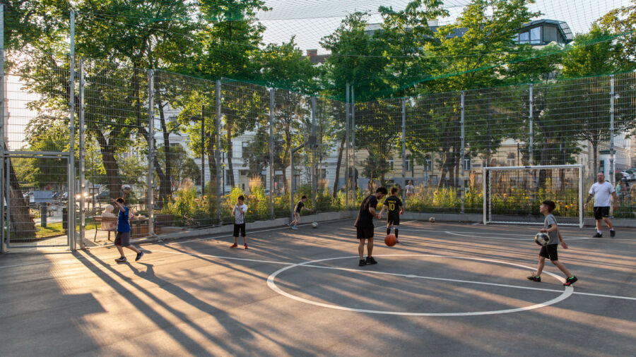 Sportplatz