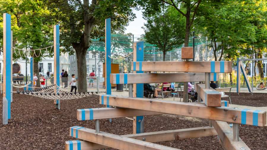 Kletterspielplatz
